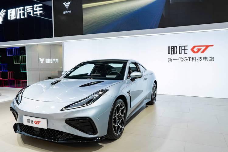 东莞东城区元浪展企业管理咨询哪吒汽车在智能汽车领域的表现，领途汽车在新能源汽车市场中的影响力